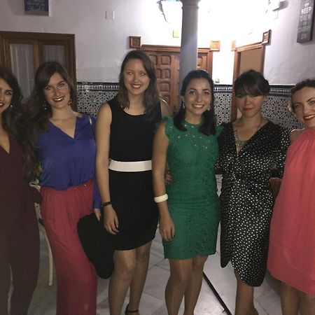 Hostel Trotamundos Севилья Экстерьер фото