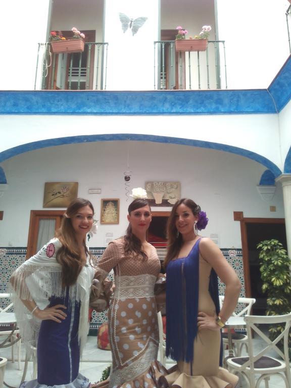 Hostel Trotamundos Севилья Экстерьер фото