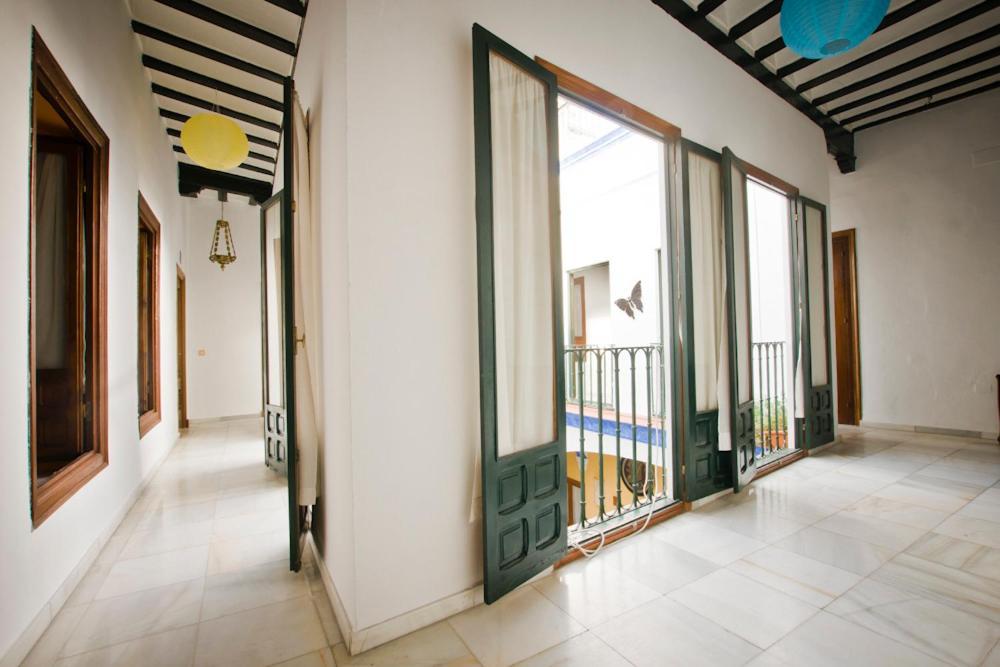 Hostel Trotamundos Севилья Экстерьер фото