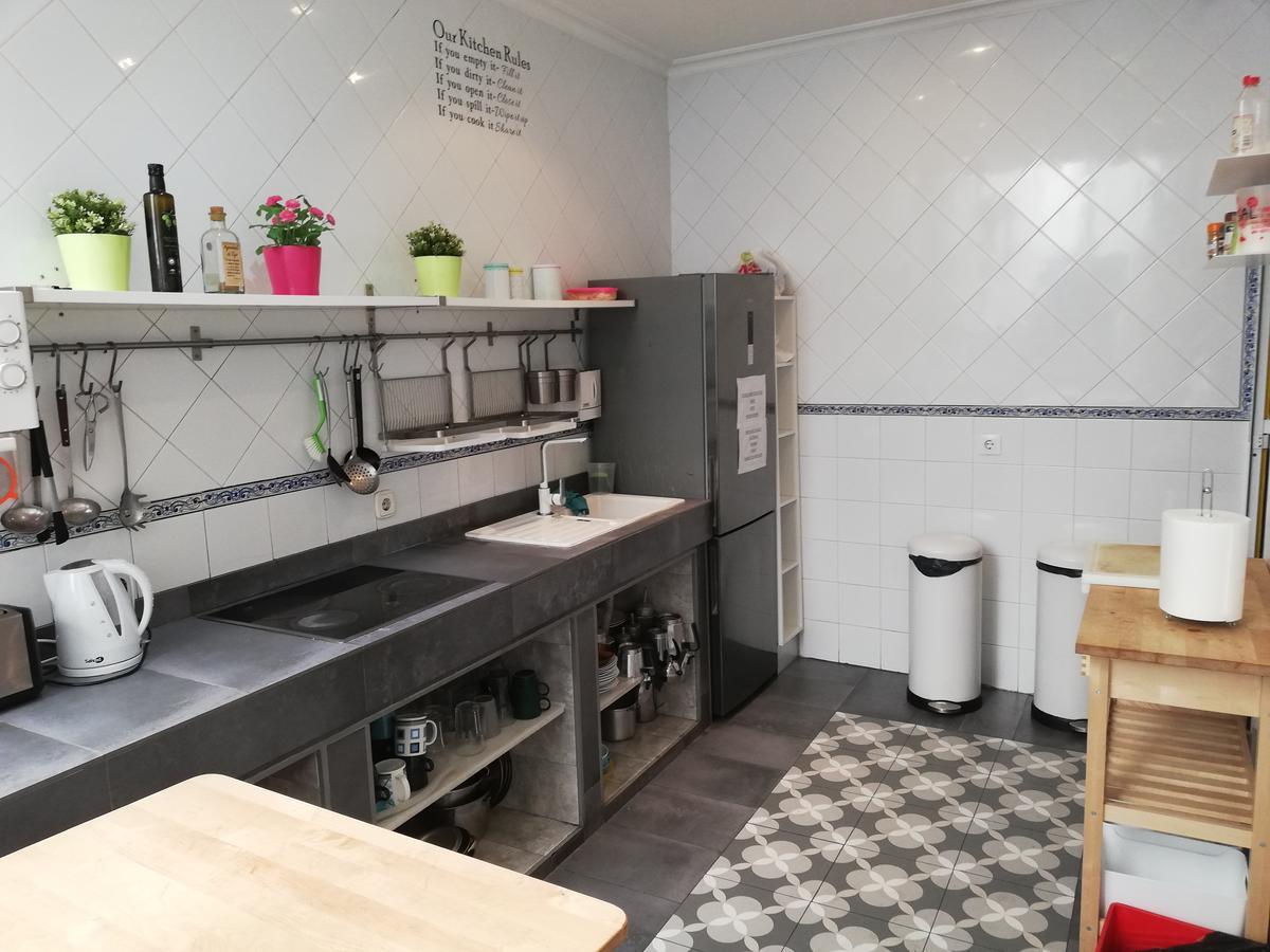 Hostel Trotamundos Севилья Экстерьер фото